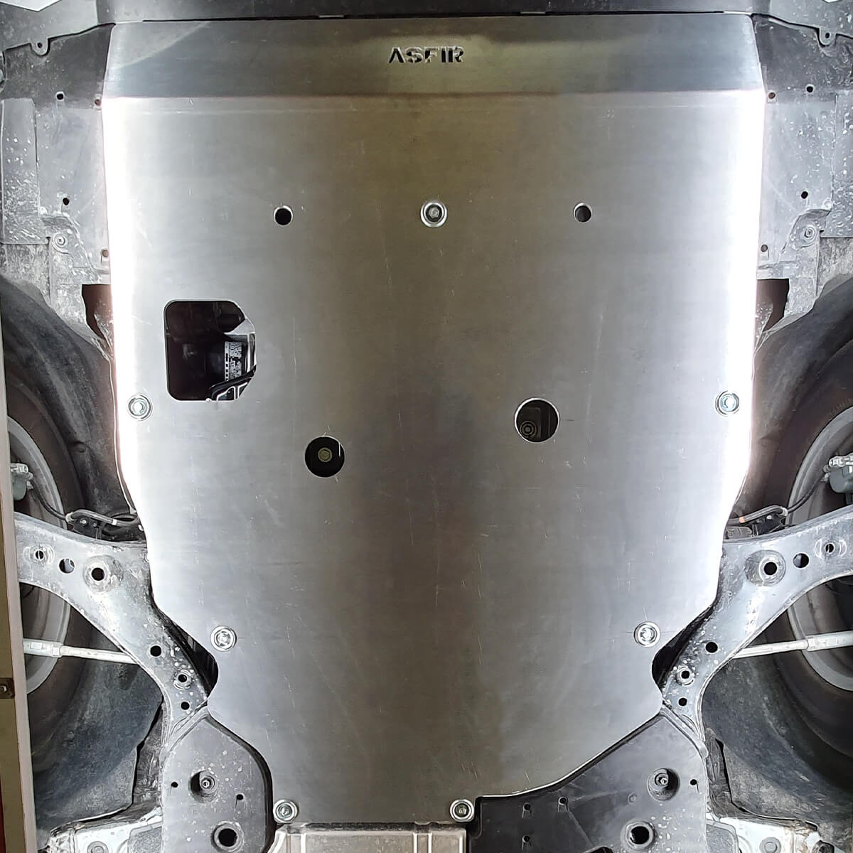 מיגון מנוע וגיר | טויוטה ראב 4 \ היילדנר | בנזין \ היברידי