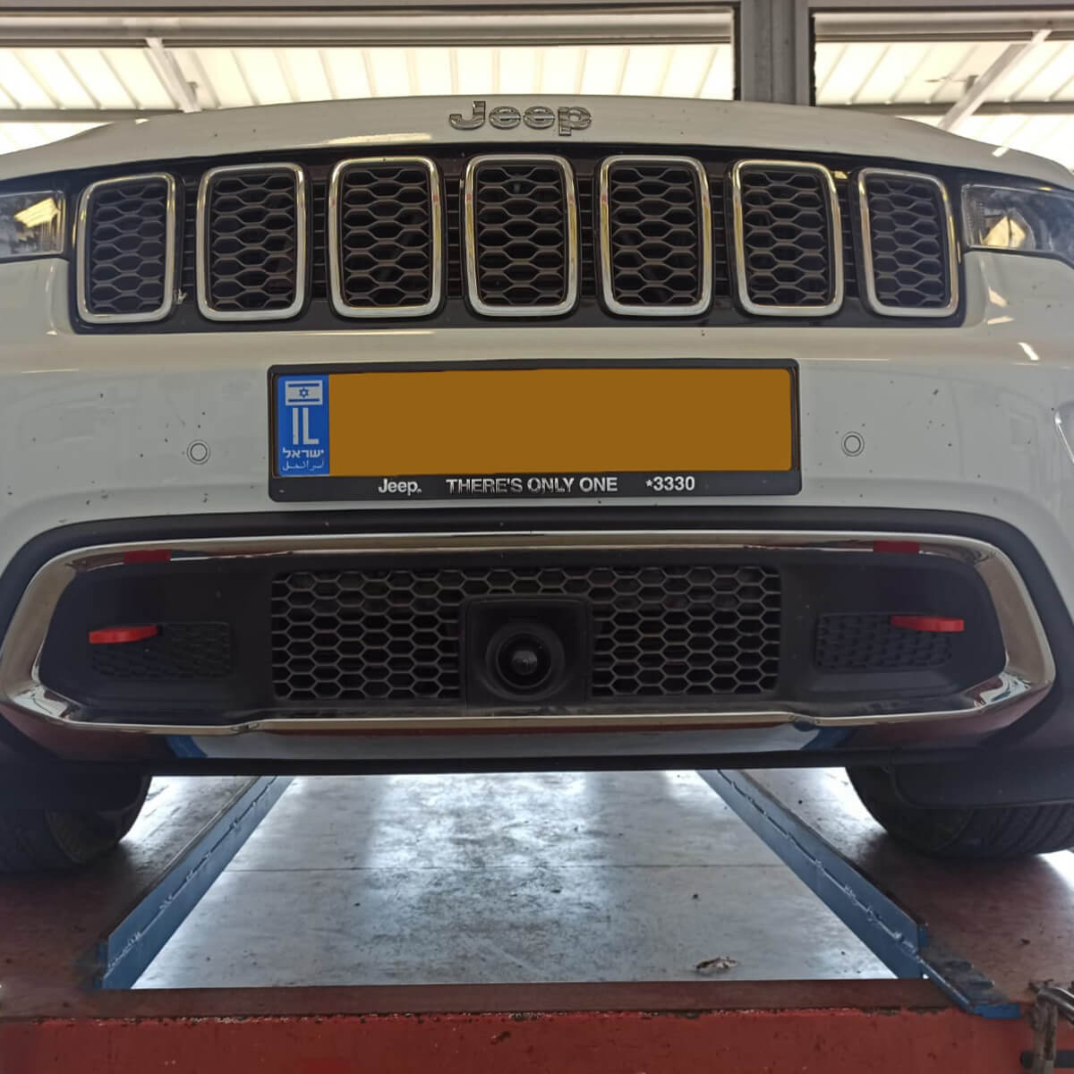 זוג אוזני גרירה קדמיות | גרנד-צ'ירוקי