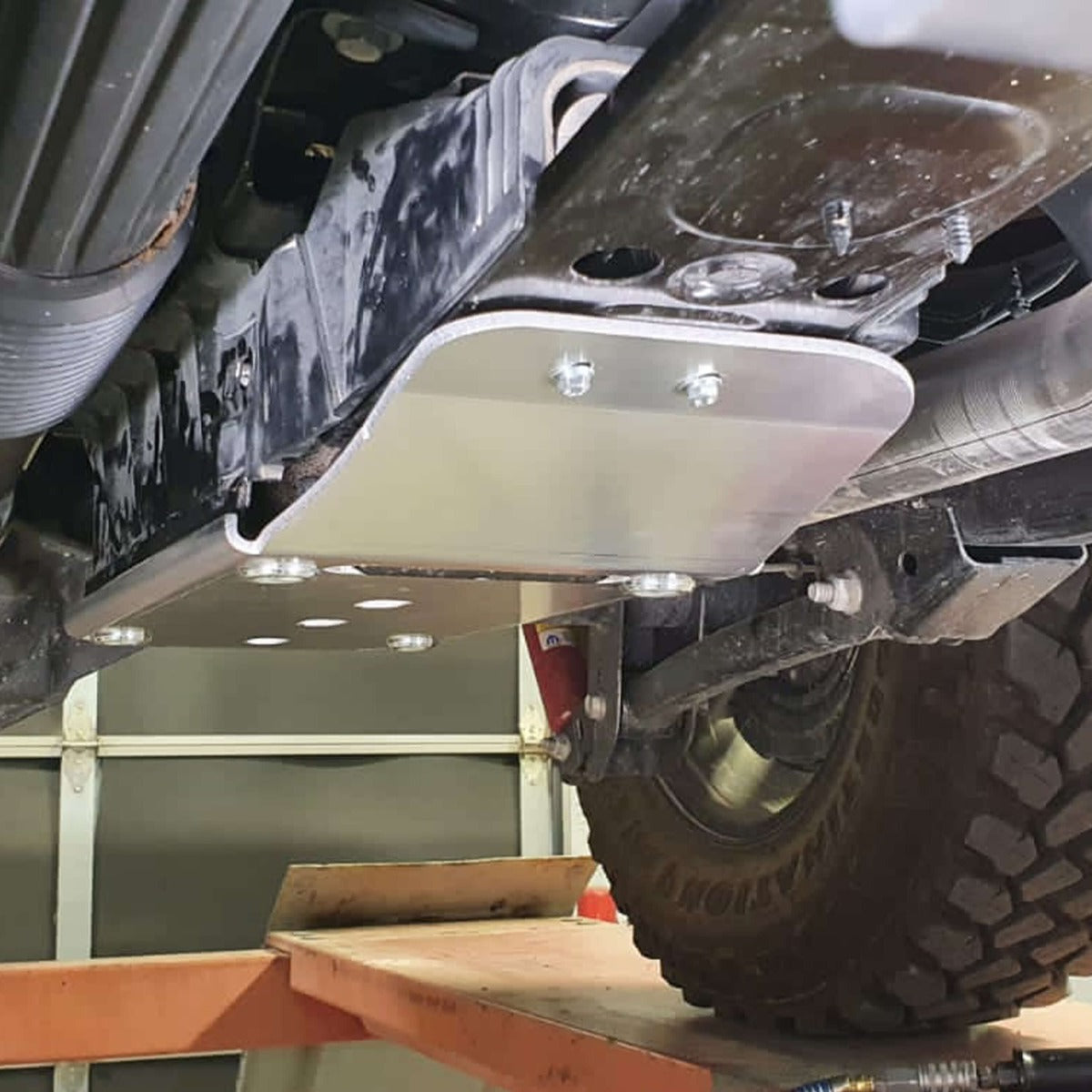 מיגון סוללה אחורית | JL ארוך (e-Torque)