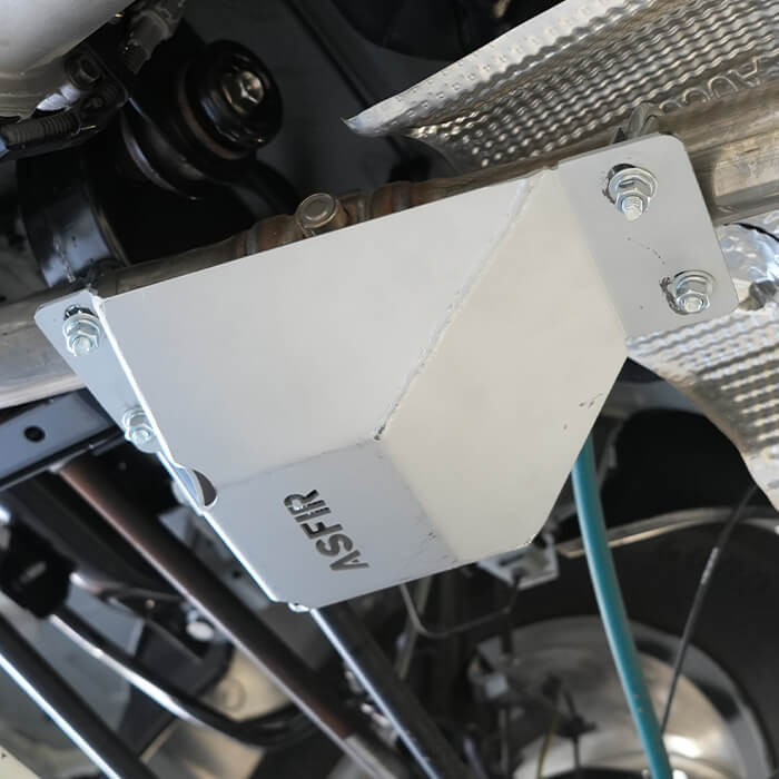 מיגון ברזל מערכת פליטה וחיישן EGR