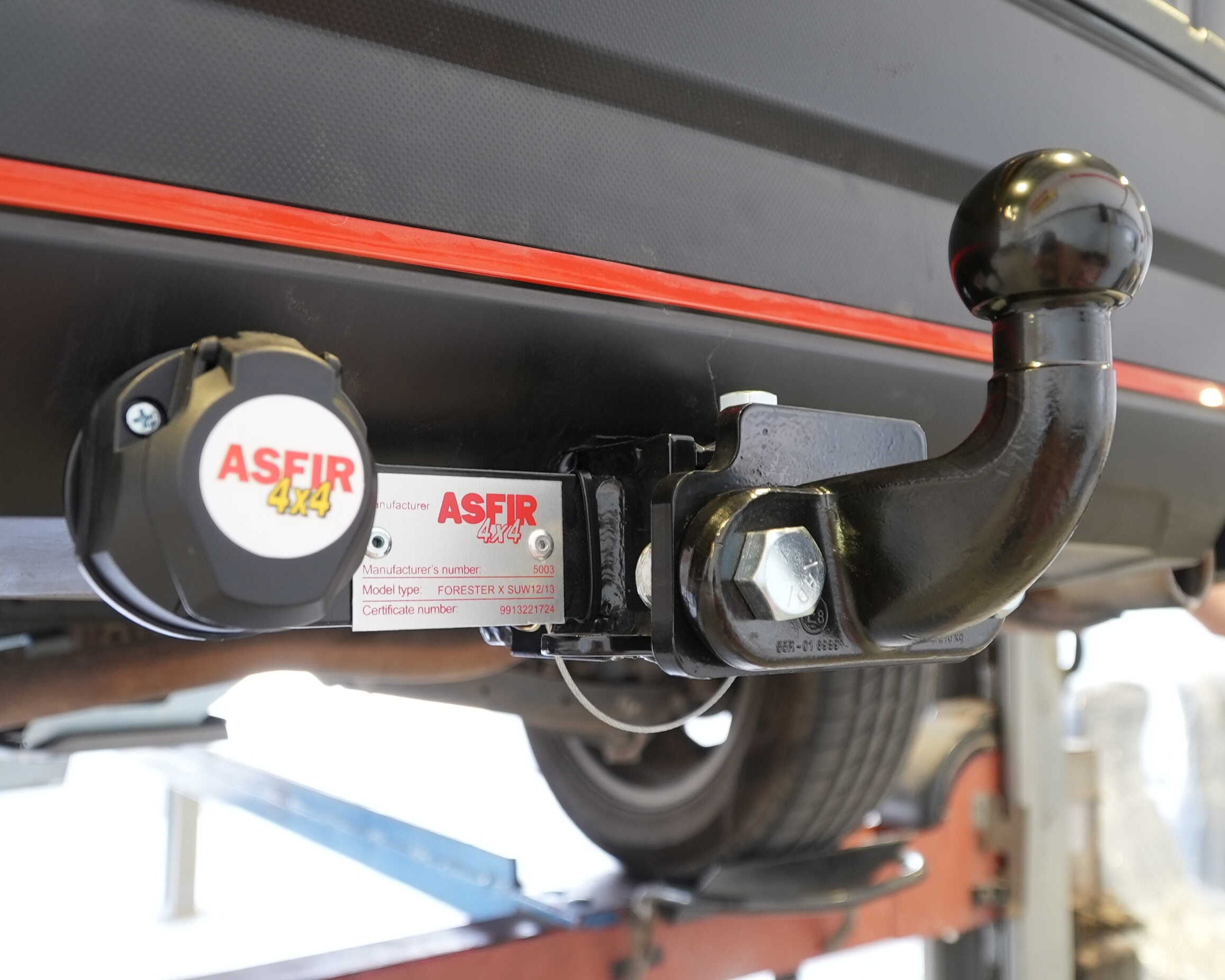 התקן גרירה תפוח נשלף | סובארו פורסטר דור 5