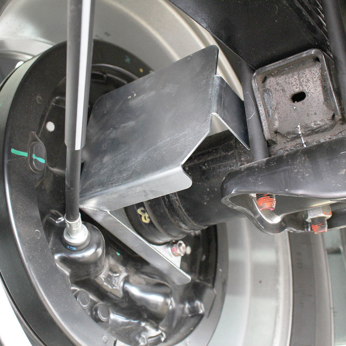 מגן ברזל צמת חשמל ABS