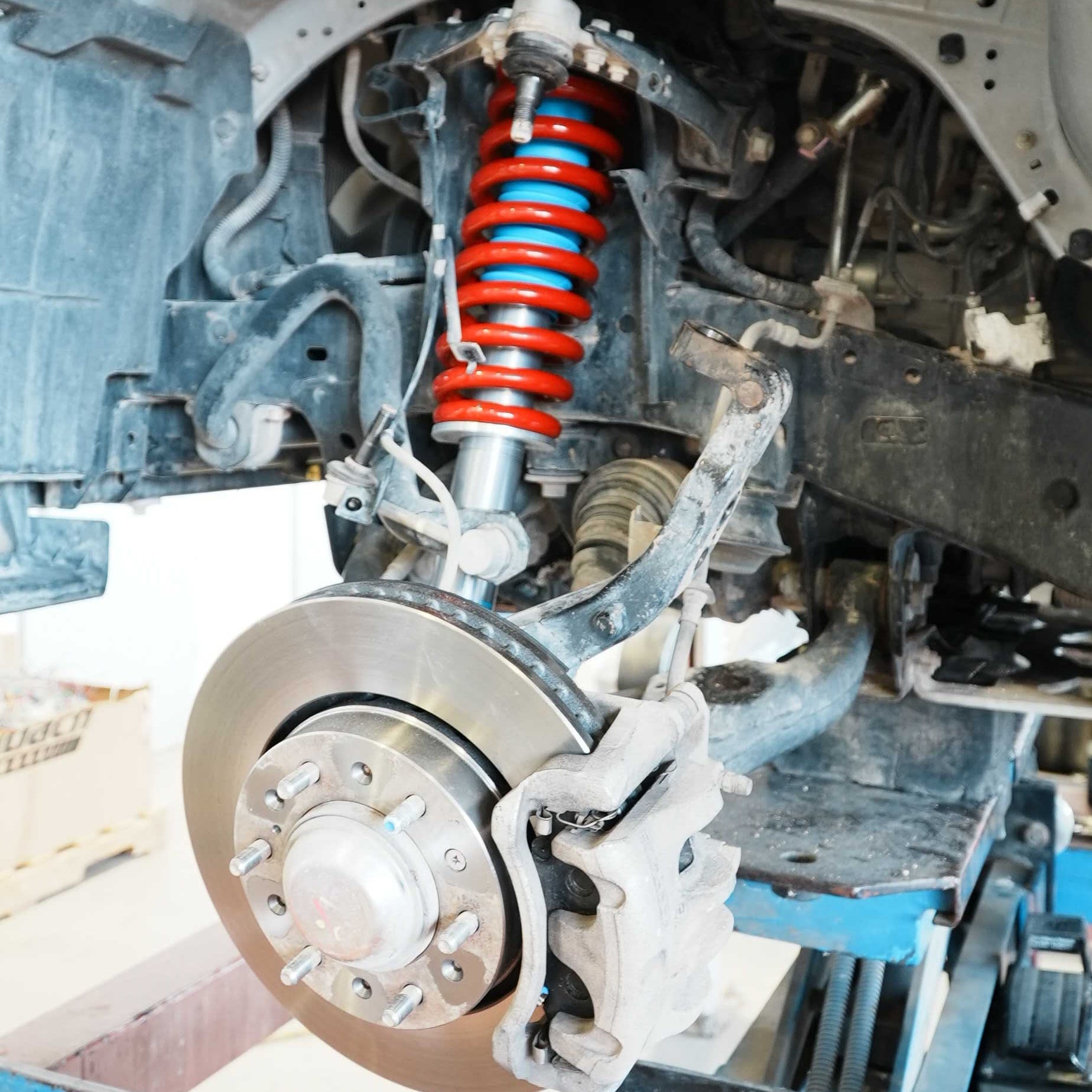 ערכת הגבהה BILSTEIN 5100 כולל קפיצים פרבוליים | איסוזו דימקס